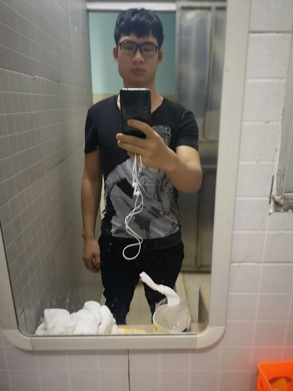 右手的执着的第一张照片--福清交友网