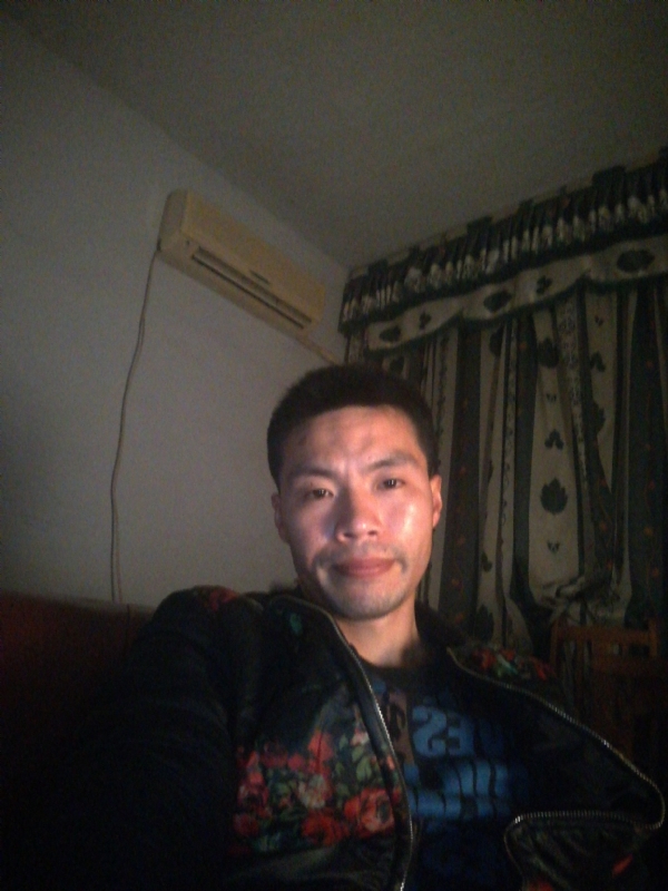 性情男儿的第一张照片--福清交友网