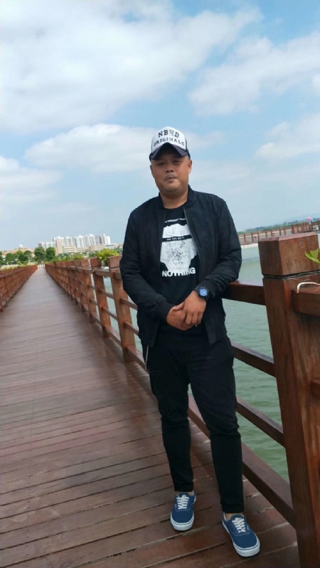 人生如戏的第二张照片--福清交友网