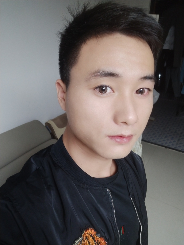 何凡的第三张照片--福清交友网