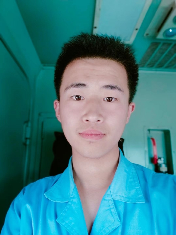生而为人的第四张照片--福清交友网