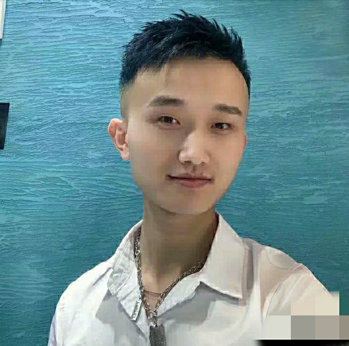 小哥哥的第一张照片--福清交友网
